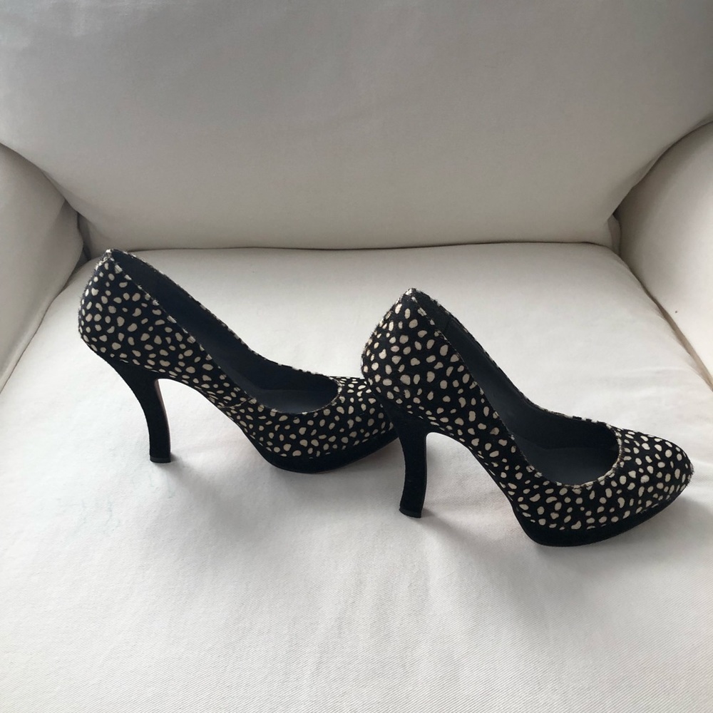 MRKT Oreo Platform Heels - Picture 6 of 14